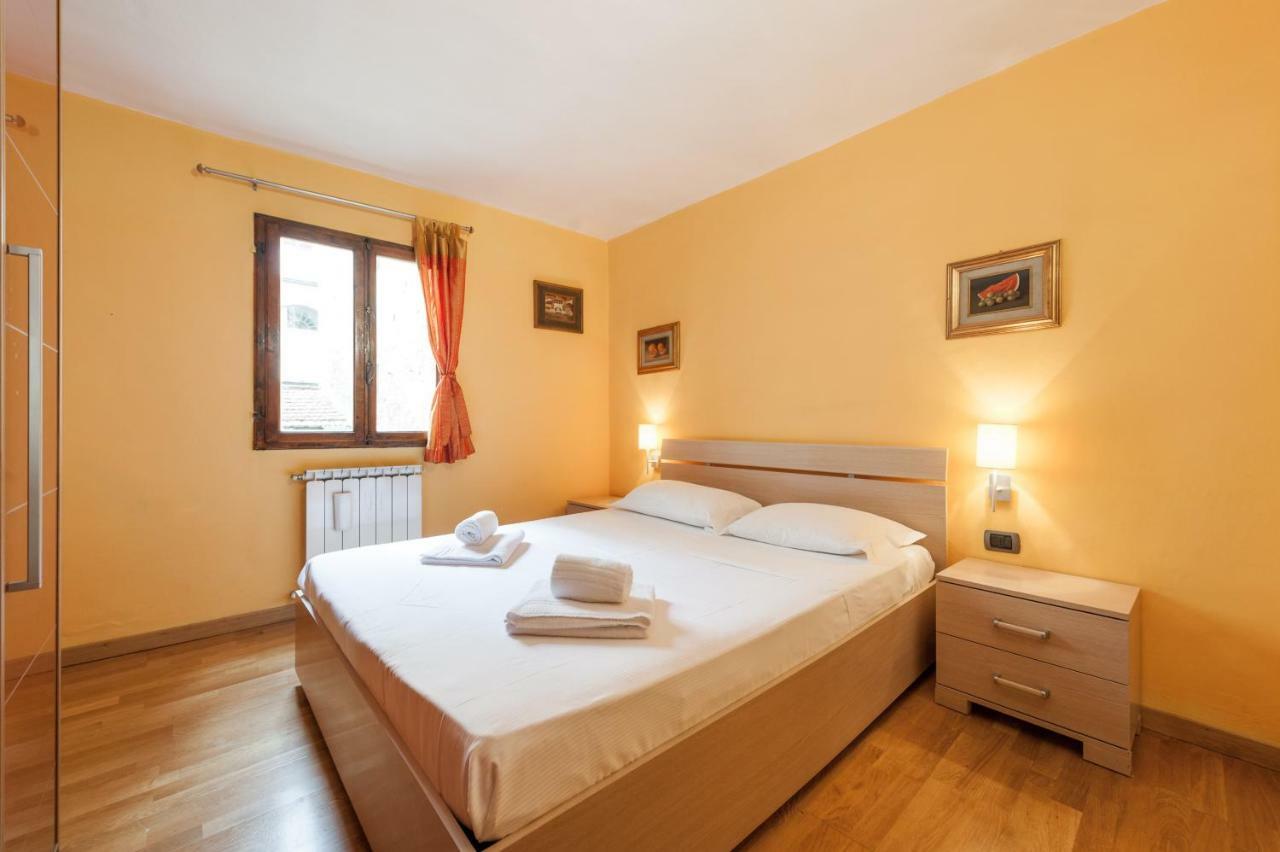 Like A Local In Oltrarno Appartement Florence Buitenkant foto